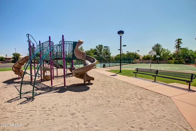 1655 W Stanford Ave, Gilbert, AZ 85233 - view of communal playground