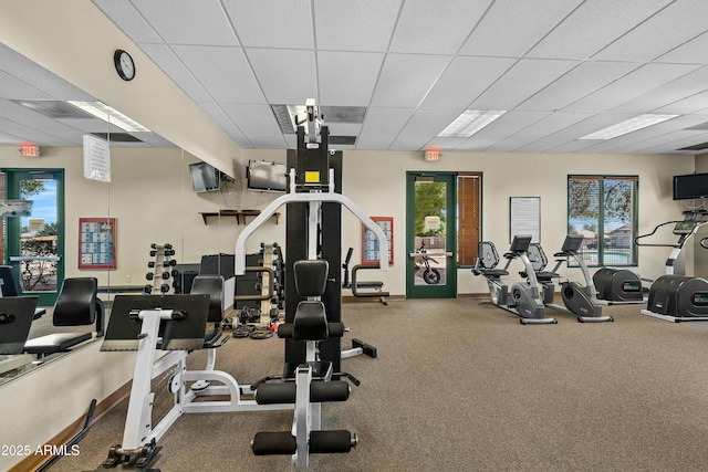 workout area featuring a drop ceiling