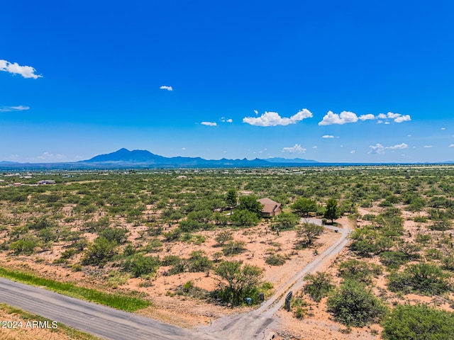 bird's eye view featuring a mountain view