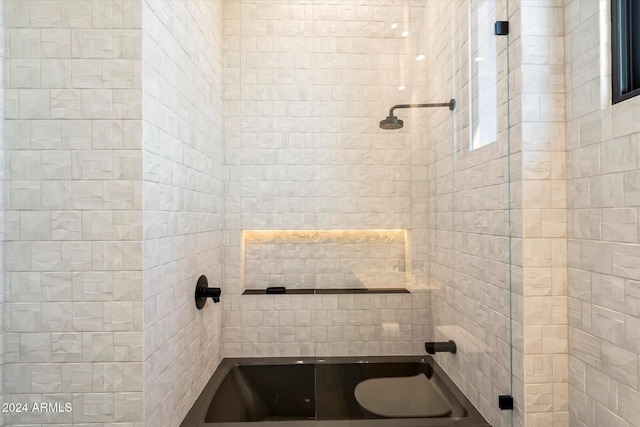 full bathroom featuring a stall shower