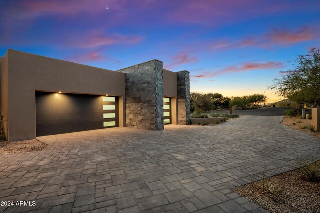 10249 E Joy Ranch Rd, Scottsdale, AZ 85262 - pool at dusk featuring an outdoor pool and a fenced backyard
