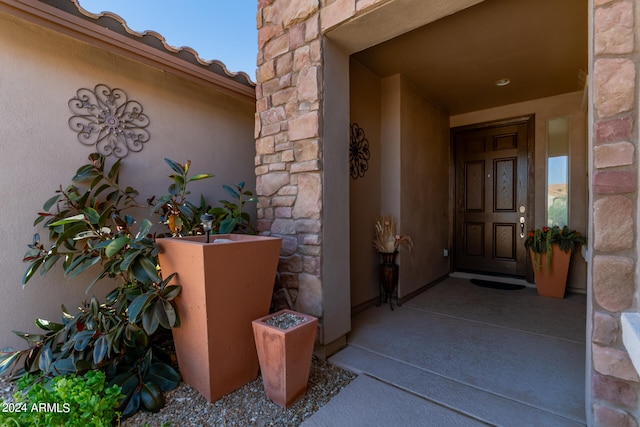 view of property entrance