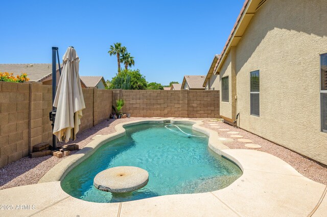 8331 E Plata Ave, Mesa, AZ 85212 - view of swimming pool featuring a fenced in pool and a fenced backyard