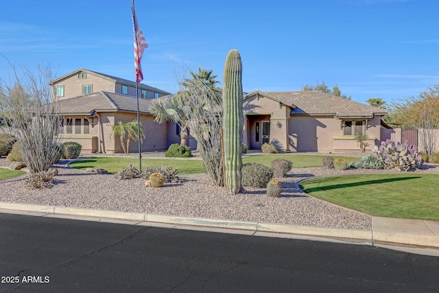 view of front of property with a front yard