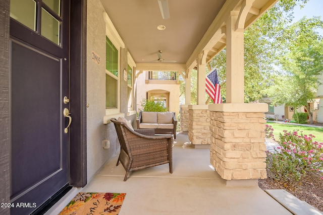 view of patio featuring ceiling fan