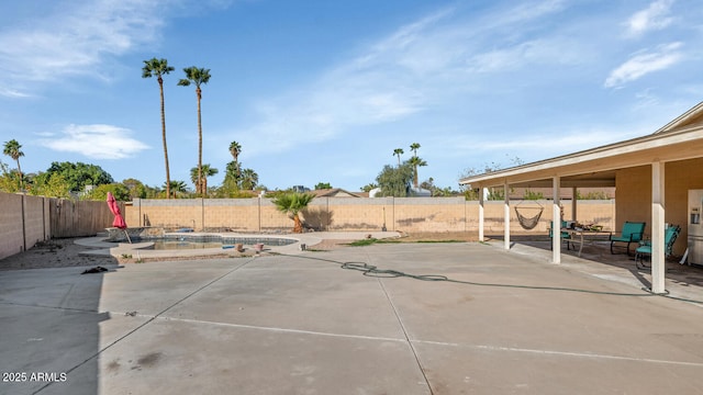 view of patio featuring a fenced backyard