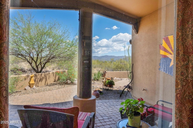 8154 E Tecolote Cir, Scottsdale, AZ 85266 - view of patio featuring a mountain view