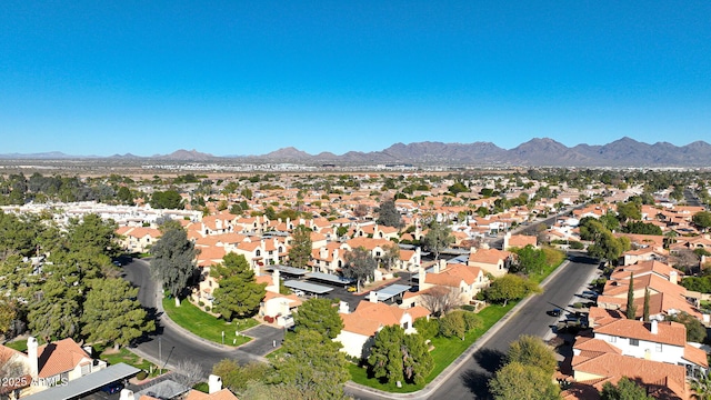 bird's eye view featuring a mountain view