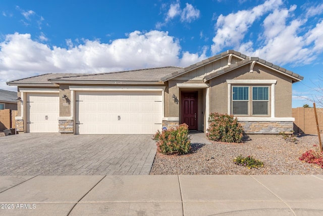 view of front facade with a garage