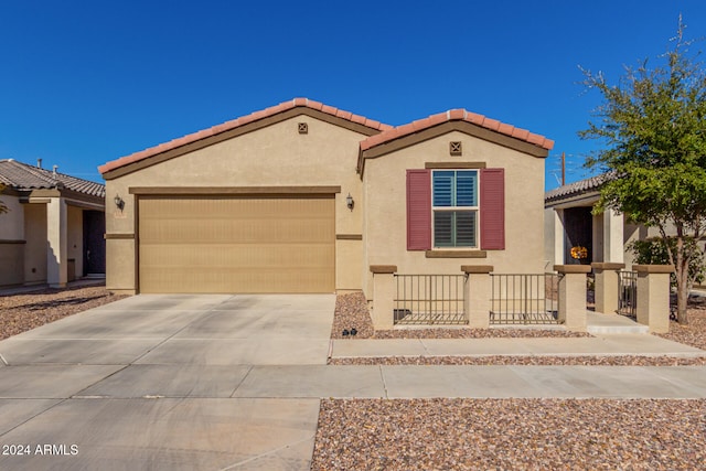 view of front of house featuring a garage