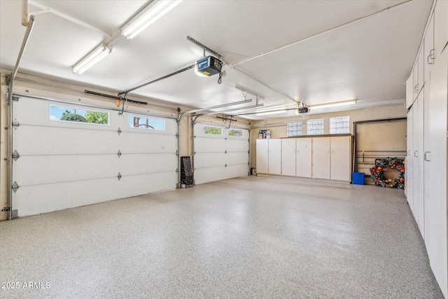 14401 N Coral Gables Dr, Phoenix, AZ 85023 - garage featuring a garage door opener