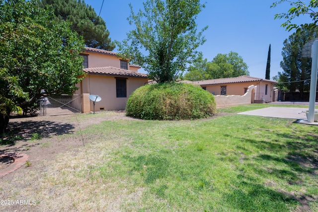 1565 E 12th St, Douglas, AZ 85607 - view of yard featuring a gate