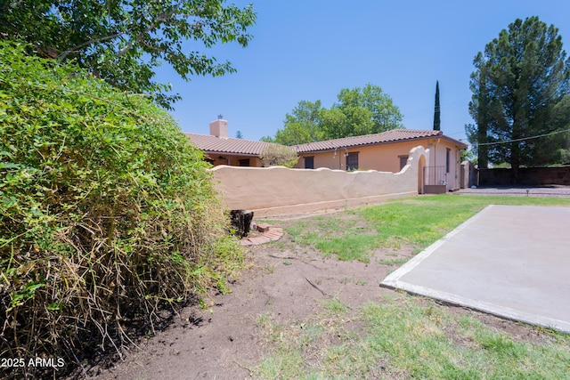 1565 E 12th St, Douglas, AZ 85607 - fenced yard featuring a patio