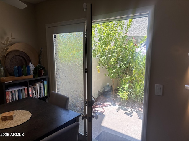 8653 S 51st St Unit 2, Phoenix, AZ 85044 - view of doorway