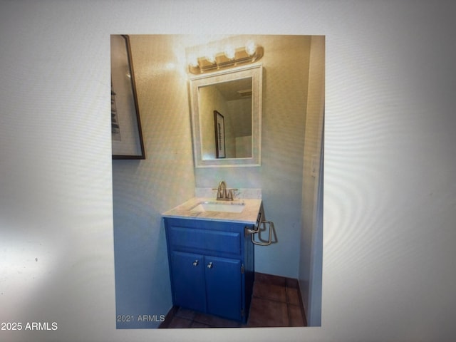 8653 S 51st St Unit 2, Phoenix, AZ 85044 - bathroom with vanity