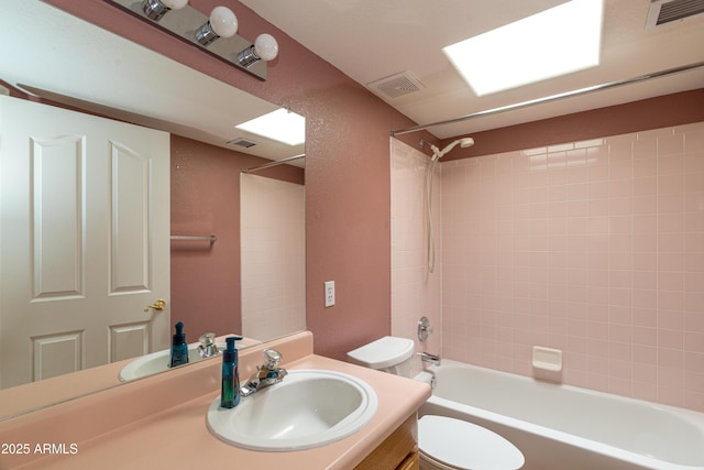 4484 Desert Springs Trl, Sierra Vista, AZ 85635 - full bath with vanity, toilet, and shower / bath combination