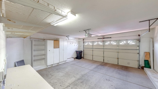 4484 Desert Springs Trl, Sierra Vista, AZ 85635 - garage featuring a garage door opener
