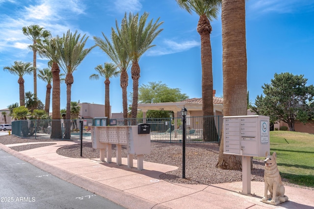 4484 Desert Springs Trl, Sierra Vista, AZ 85635 - surrounding community featuring mail area