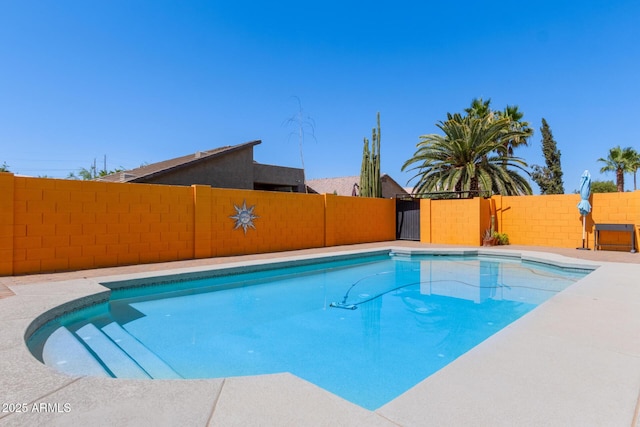4331 E Redwood Ln, Phoenix, AZ 85048 - view of pool with a fenced backyard