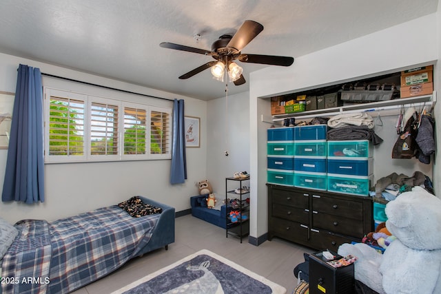 7102 E Kalil Dr, Scottsdale, AZ 85254 - bedroom with ceiling fan