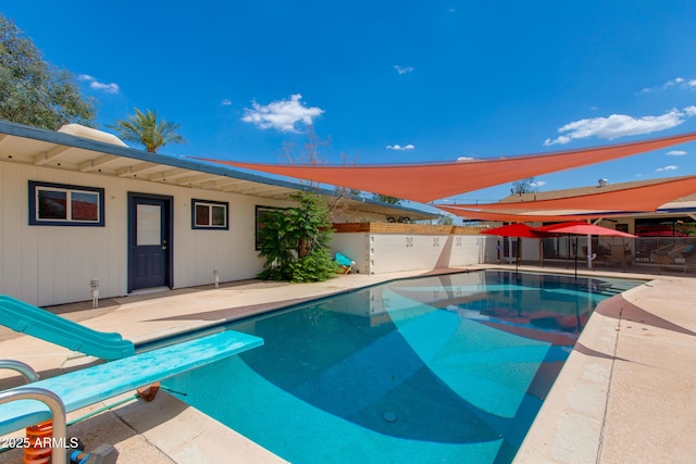 7102 E Kalil Dr, Scottsdale, AZ 85254 - view of pool with a patio area