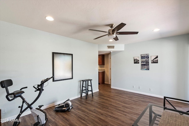 520 S Greenfield Rd Unit 7, Mesa, AZ 85206 - exercise room featuring ceiling fan, dark wood-style floors, and recessed lighting