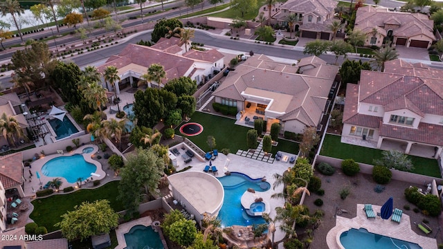 bird's eye view featuring a residential view
