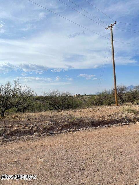 Listing photo 3 for 718 Camino Arruza Unit 40, Rio Rico AZ 85648