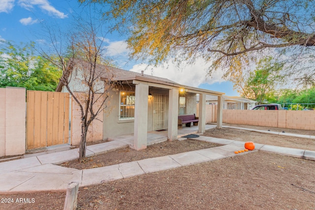 view of front of property with a patio area