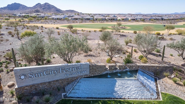 bird's eye view featuring a residential view and a mountain view