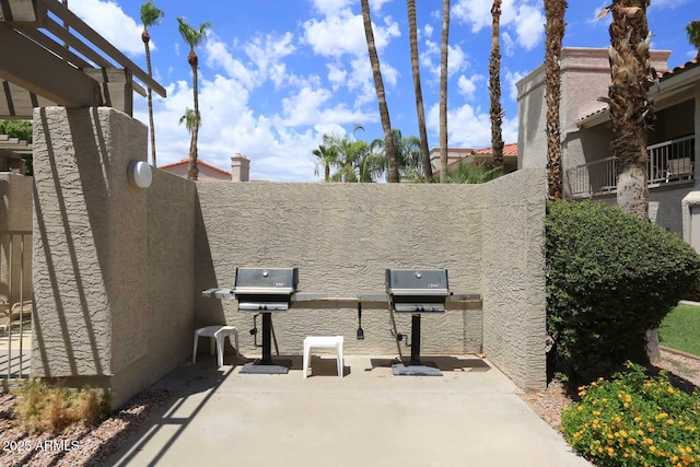 9355 N 91st St Unit 112, Scottsdale, AZ 85258 - view of patio / terrace