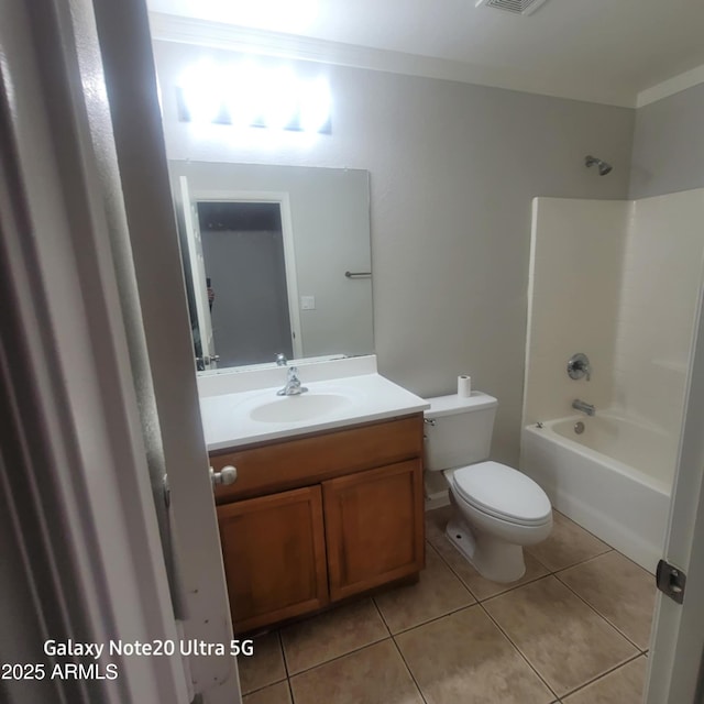1829 E Adams St, Phoenix, AZ 85034 - full bathroom featuring tile patterned floors, toilet, vanity, washtub / shower combination, and visible vents