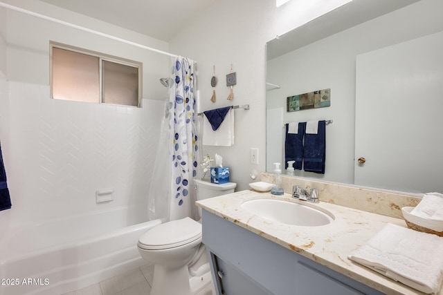 10374 W Deanne Dr, Sun City, AZ 85351 - bathroom featuring toilet, vanity, tile patterned floors, and shower / tub combo