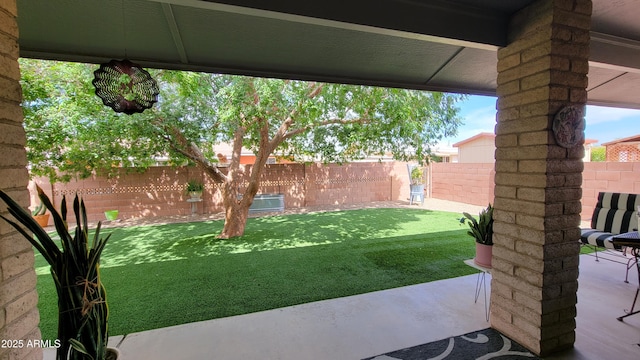 650 N 65th Way, Mesa, AZ 85205 - view of yard