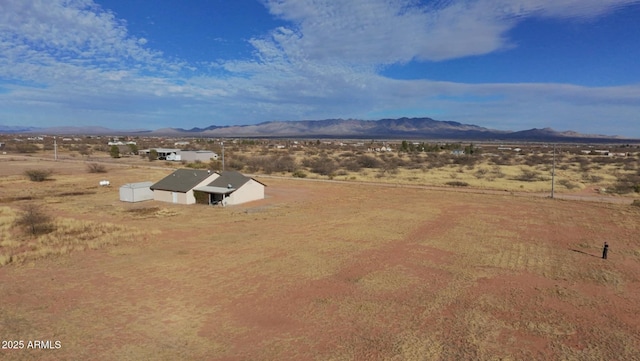 bird's eye view with a mountain view