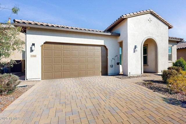 view of front of house with a garage