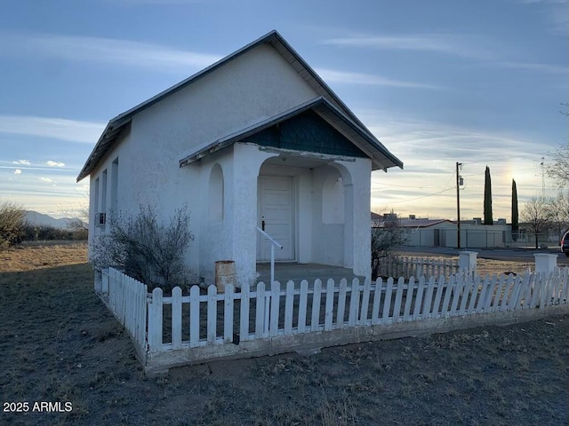 view of front of home