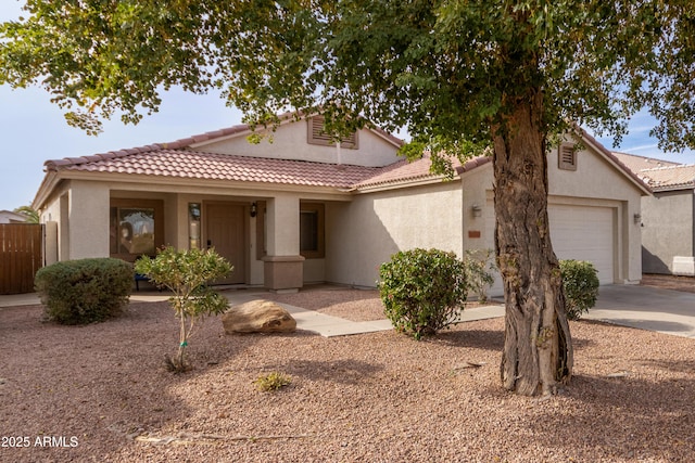 view of front of house featuring a garage