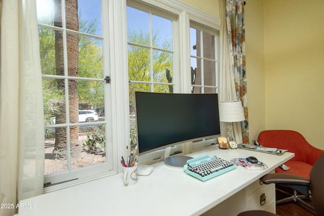 39 E Hoover Ave, Phoenix, AZ 85004 - view of office area