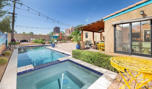 39 E Hoover Ave, Phoenix, AZ 85004 - view of pool with a patio, a fenced backyard, and a pool with connected hot tub