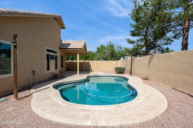 5010 W Ivanhoe St, Chandler, AZ 85226 - view of pool with a fenced backyard and a patio