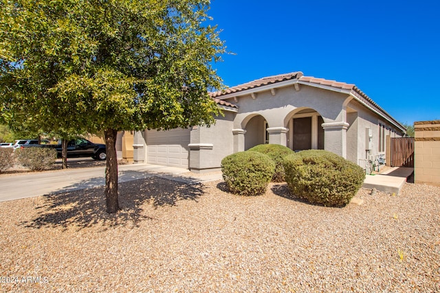 view of front of home featuring a garage