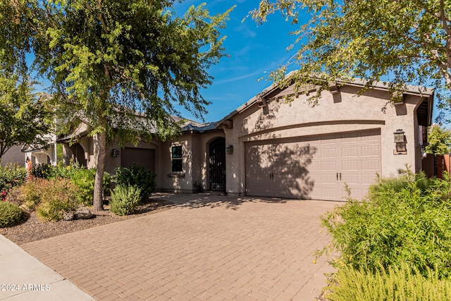 Listing photo 2 for 904 E Vermont Dr, Gilbert AZ 85295