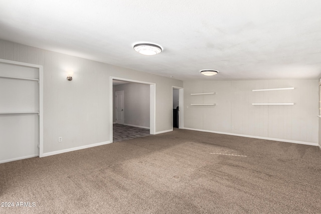 empty room featuring carpet floors