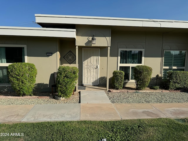 view of property entrance