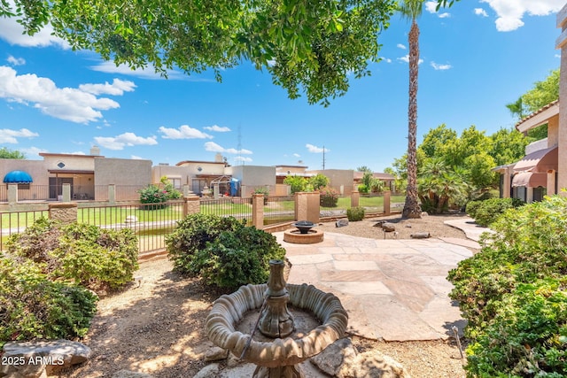 1338 E Greenway Cir, Mesa, AZ 85203 - view of yard