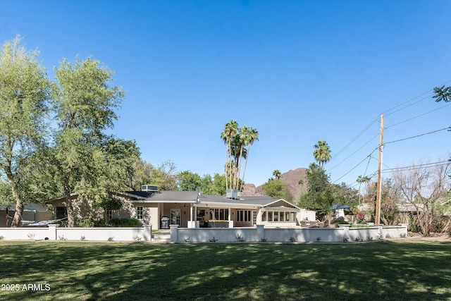 5112 N 41st St, Phoenix, AZ 85018 - view of rear view of property