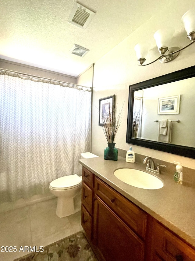 9807 W Mcrae Way, Peoria, AZ 85382 - full bathroom featuring toilet, vanity, visible vents, and a textured ceiling