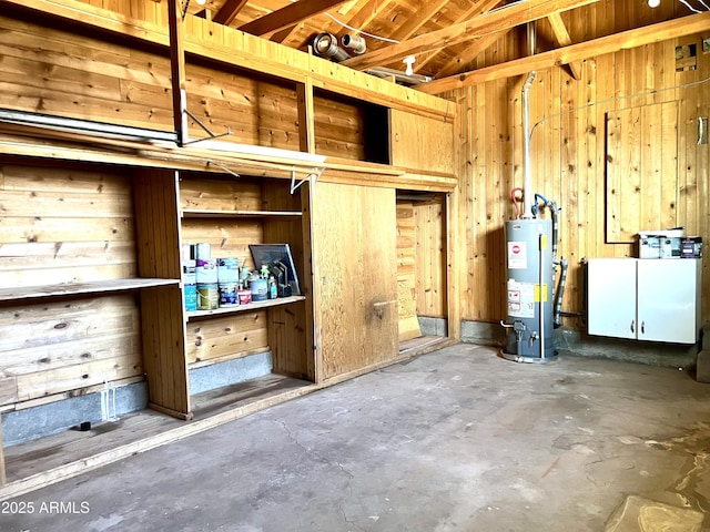 709 W Maple St, Winslow, AZ 86047 - storage room featuring water heater