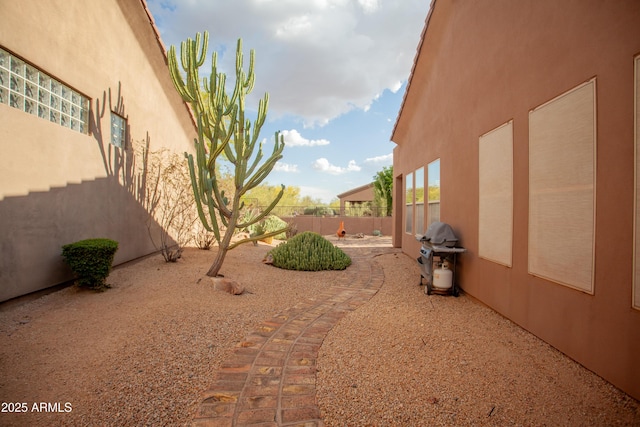 7413 E Russet Sky Dr, Scottsdale, AZ 85266 - view of yard with a patio area
